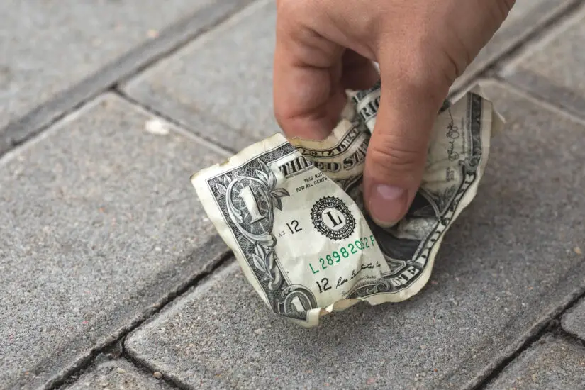 What To Do If You Find Money On The Ground